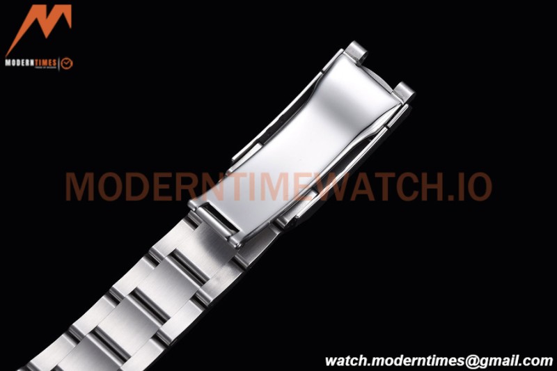 Rolex - Oyster Pert. 39mm 114300 904L SS/SS Black EWF A3132
