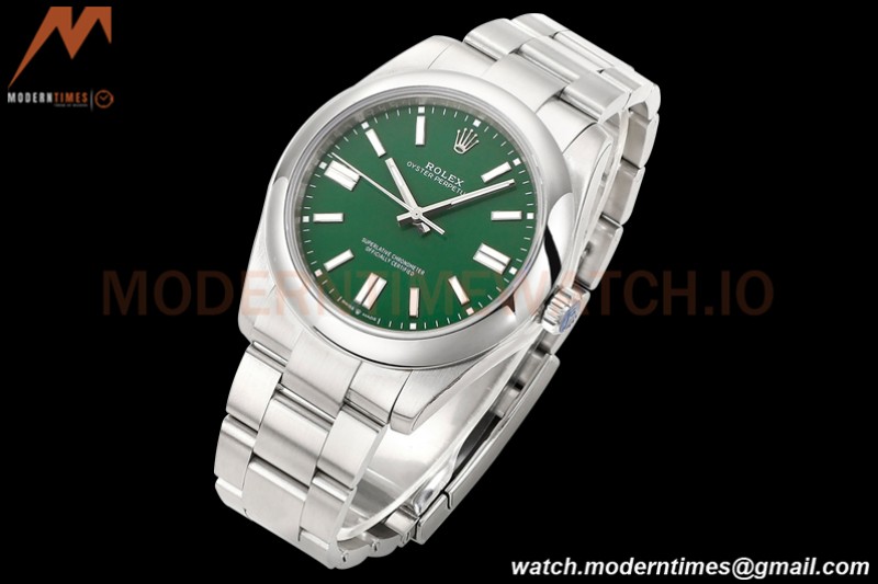 Rolex - Oyster Pert. 41mm 124300 SS/SS Green OWF VR3230