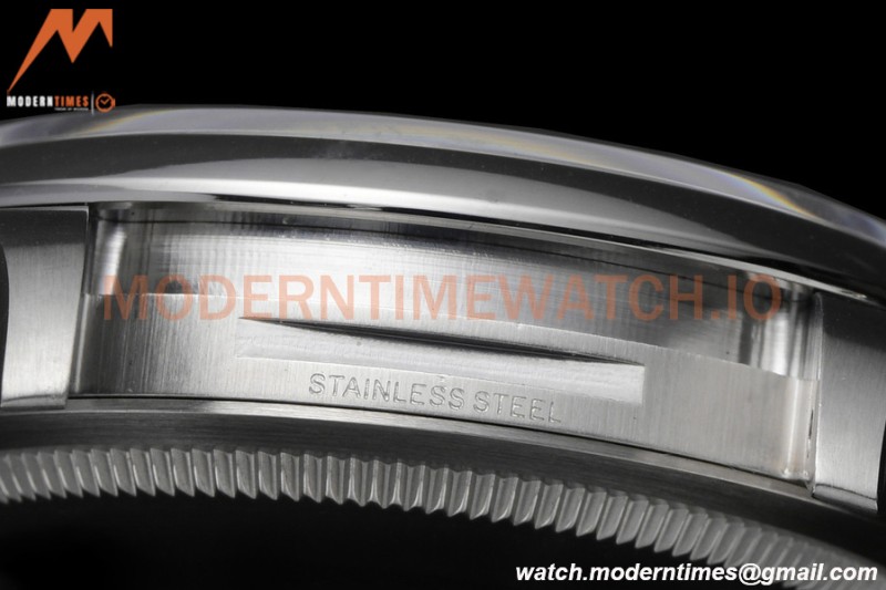Rolex - Oyster Pert 126000 36mm Oys Smt 904L SS/SS Blk/Stk VSF VS3235