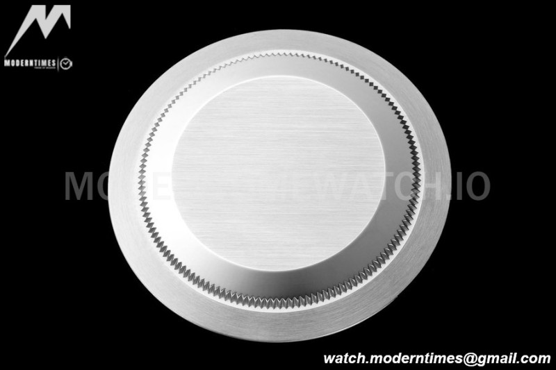 Rolex - Oyster Pert 124300 41mm Oys Smt 904L SS/SS Red/Stk VSF VS3230