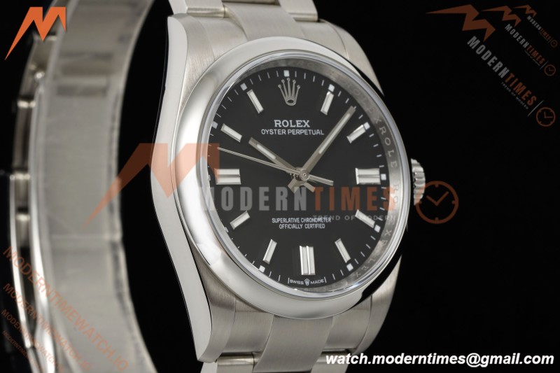 Rolex - Oyster Perpetual 126000 36mm Oys Smt 904L SS/SS Black Dial KRF VR3230