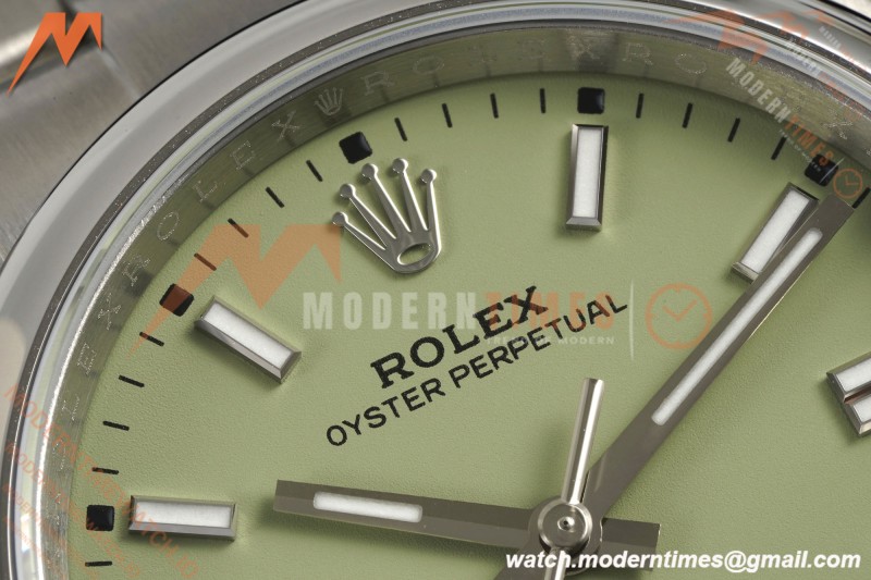 Rolex - Oyster Perpetual 126000 36mm Oys Smt 904L SS/SS Pistachio Green Dial KRF VR3230