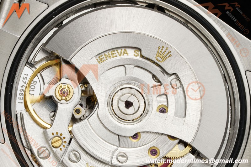 Rolex - Oyster Perpetual 126000 36mm Oys Smt 904L SS/SS Beige Dial KRF VR3230