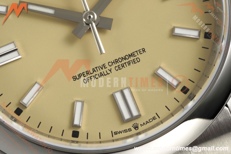 Rolex - Oyster Perpetual 126000 36mm Oys Smt 904L SS/SS Beige Dial KRF VR3230