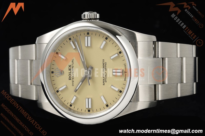 Rolex - Oyster Perpetual 126000 36mm Oys Smt 904L SS/SS Beige Dial KRF VR3230