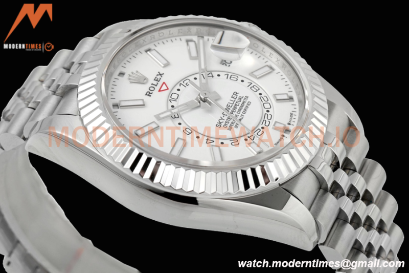 Rolex - Skydweller 42mm 326934 Jubilee SS/SS White ZF A2824