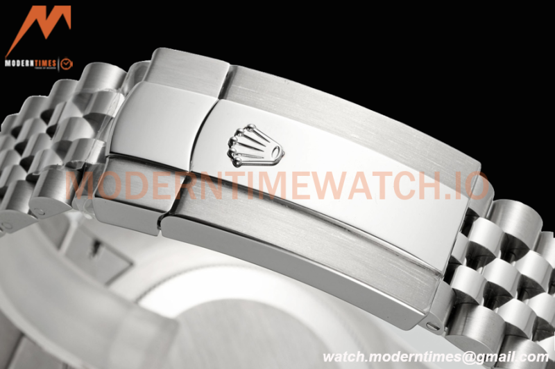 Rolex - Skydweller 42mm 336934 Jubilee SS/SS Green ZF A2824