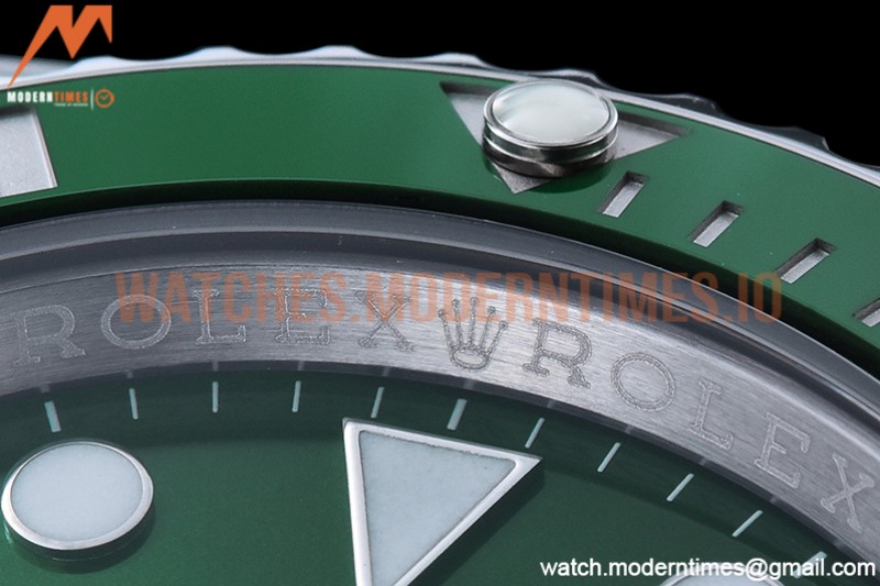 Rolex - Submariner 116610LV 904L SS/SS Green RAF A2824