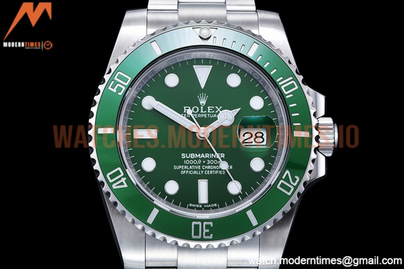 Rolex - Submariner 116610LV 904L SS/SS Green RAF A2824