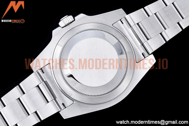 Rolex - Submariner 116610LV 904L SS/SS Green RAF A2824