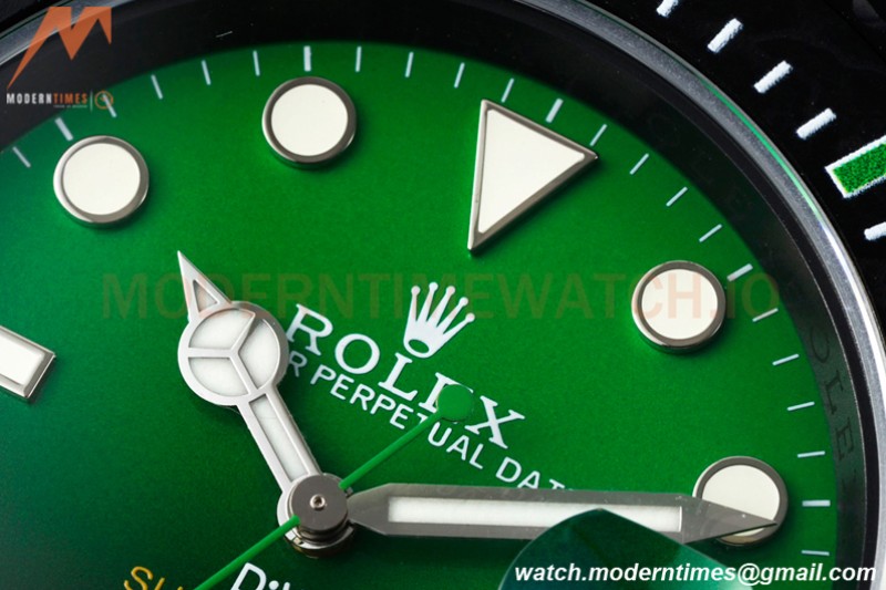 Rolex - Submariner Parakeet 40mm 904L DLC/DLC Green/Black DIWF A3135
