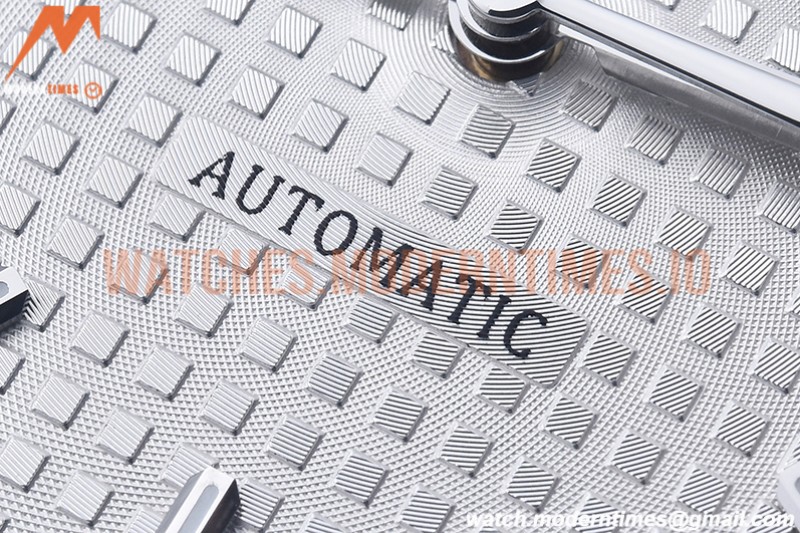 Audemars Piguet - Royal Oak 15400 SS/RU White APSF V3 A3120
