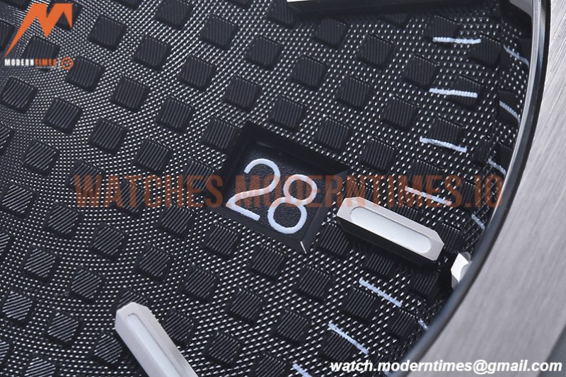 Audemars Piguet - Royal Oak 15400 SS/SS Black APSF V3 A3120