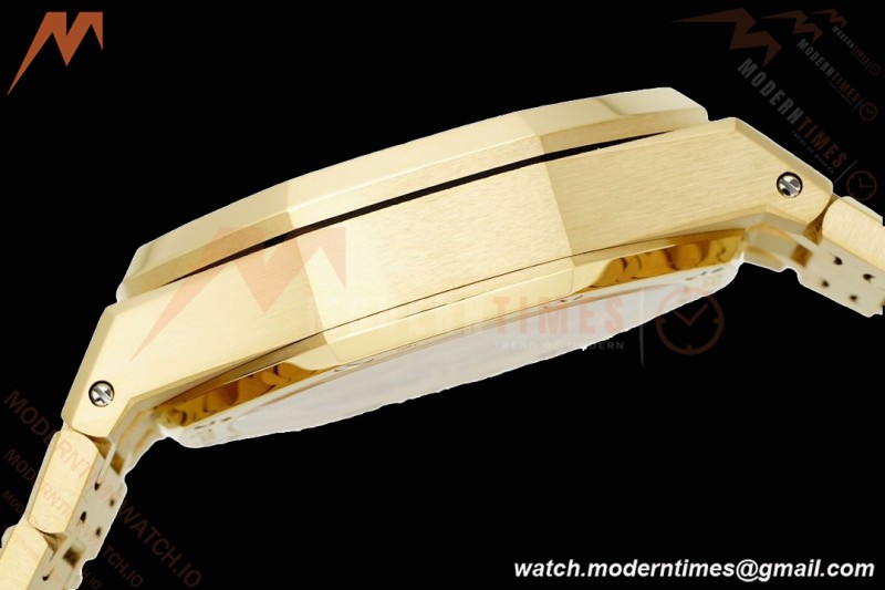 Audemars Piguet - Royal Oak Chrono 26240BA 41mm Frosted YG/YG Gold APSF SH4401
