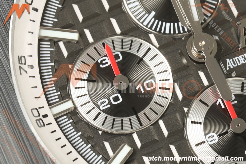 Audemars Piguet - AP ROO Chronograph 26405CE 44mm Black CER/RU Gray JF A3126