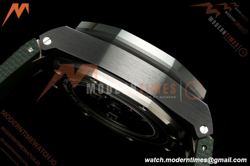 Audemars Piguet - AP ROO Chronograph 26405CE 44mm Green CER/RU Grn/Num JF A3126