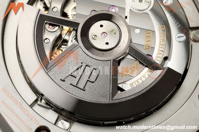 Audemars Piguet - AP ROO Chronograph 26400SO 44mm CER/SS/RU Wht/Blk JF A3126