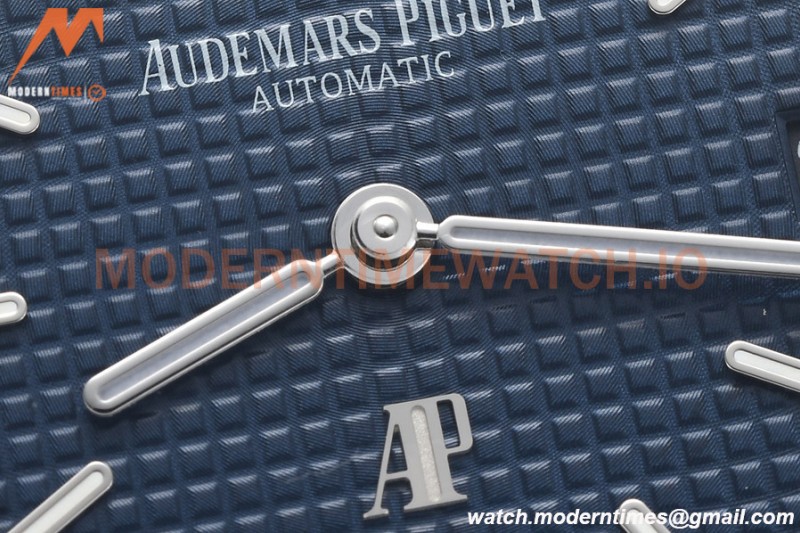 Audemars Piguet - Royal Oak 15202ST 39mm Jumbo Extra Thin SS/SS Blue ZF A2121