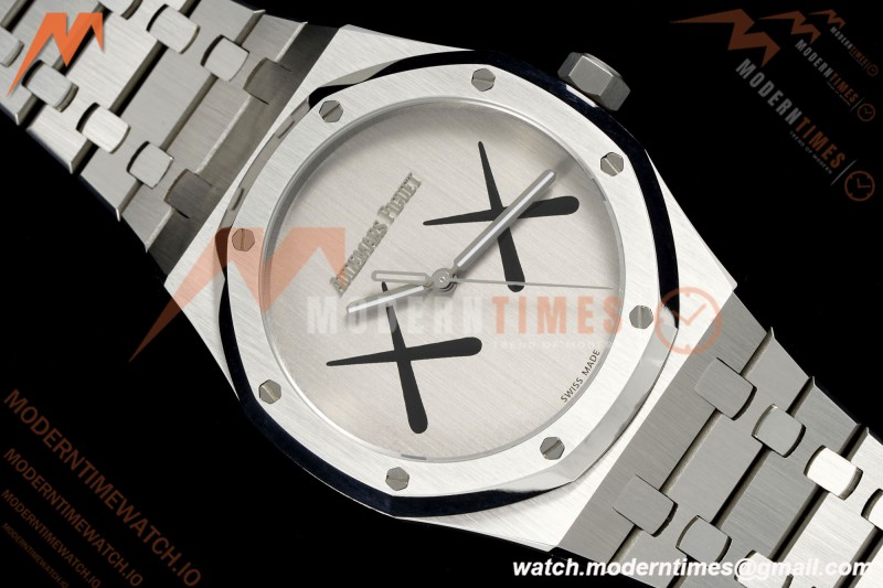 Audemars Piguet - Royal Oak KAWS 15500 41mm SS/SS XX Silver Dial APSF A4302 | 오데마 피게 - 로얄 오크 KAWS 15500 41mm SS/SS XX 실버 다이얼 APSF A4302