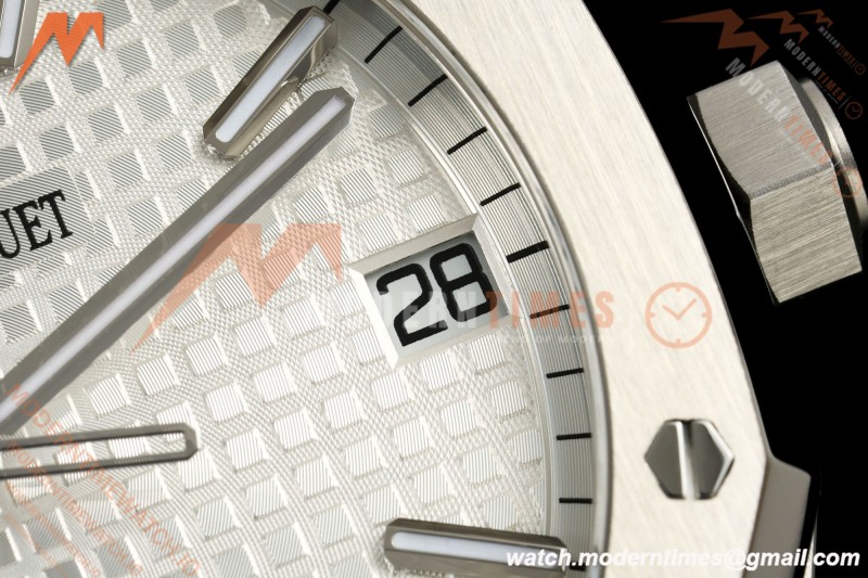 Audemars Piguet - Royal Oak 15500 41mm SS/SS Wht/Stk APSF V3 SA4302 Free Sprung