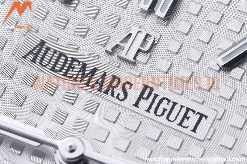 Audemars Piguet - Royal Oak 15400 SS/SS White APSF V3 A3120