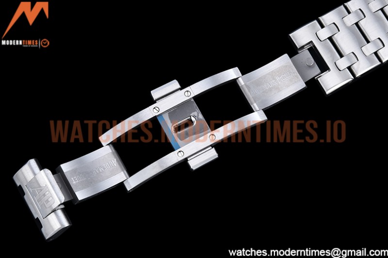 Audemars Piguet - AP ROO Chronograph SS/SS Wht/Num APF 7750 Mod