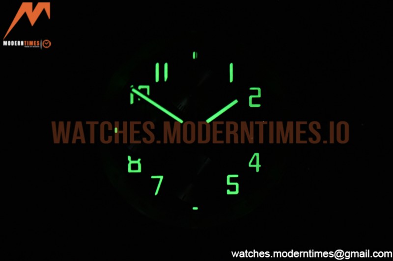 Audemars Piguet - AP ROO Chronograph SS/LE Wht/Num APF 7750 Mod