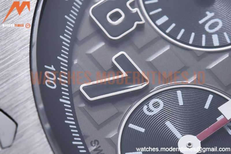 Audemars Piguet - AP ROO Chronograph SS/SS Grey/Num APF 7750 Mod