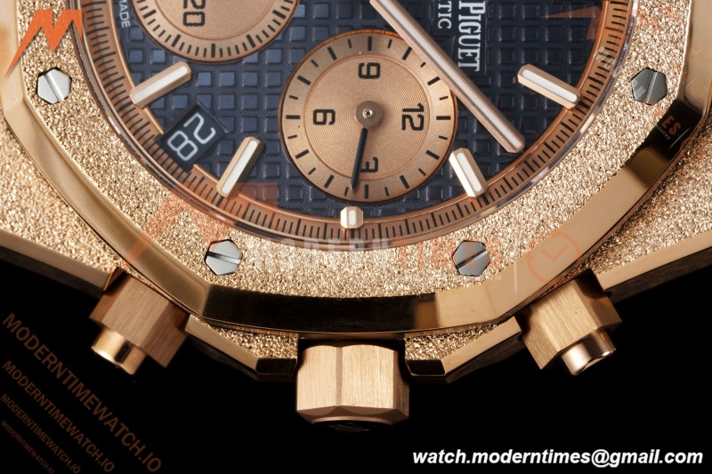 Audemars Piguet - Royal Oak Chrono 26239OR Frosted 41mm RG/RG Blue Dial APSF SH4401