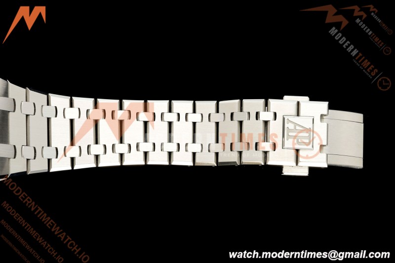 Audemars Piguet - Royal Oak Chronograph 26331ST 41mm SS/SS White/Stk APSF A2385