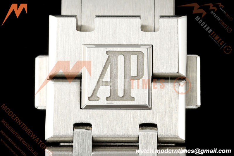 Audemars Piguet - Royal Oak Chronograph 26331ST 41mm SS/SS White/Stk APSF A2385