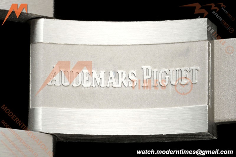 Audemars Piguet - Royal Oak Chronograph 26331ST 41mm SS/SS White/Stk APSF A2385