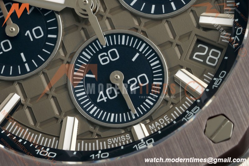 Audemars Piguet - Royal Oak Offshore Chronograph 43mm 26420IO SS/CER/RU Gry/Blu APSF SA4401