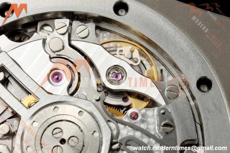 Audemars Piguet - Royal Oak 26240ST 50th Anniversary 41mm SS/RU Black SWF Dial DDF DD4401