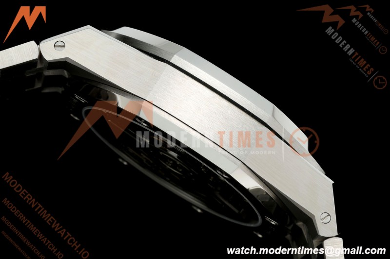 Audemars Piguet - Royal Oak 26240ST 50th Anniversary 41mm SS/SS Black SWF Dial DDF DD4401