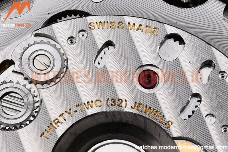 Audemars Piguet - Royal Oak Offshore Diver 15720 SS/RU Grey ZF A4308