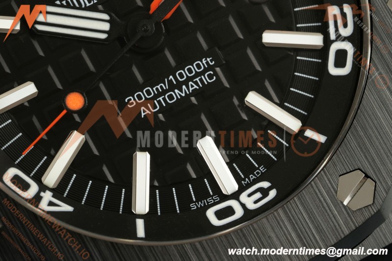 Audemars Piguet - Royal Oak Diver 15707CE CER/RU Black APSF A3120