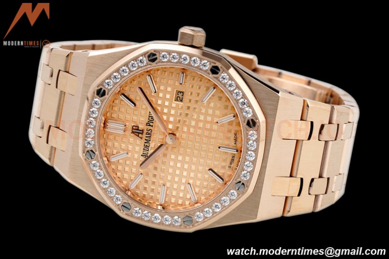 Audemars Piguet - Royal Oak Ladies 67651OR 33mm Dia RG/RG RG/Stk ZF Swiss Qtz