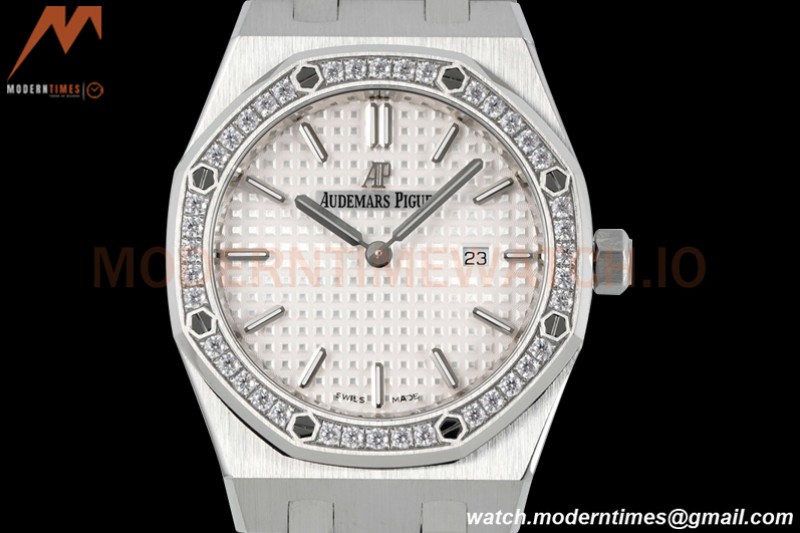 Audemars Piguet - Royal Oak Ladies 67651ST 33mm Dia SS/SS Wht/Stk ZF Swiss Qtz