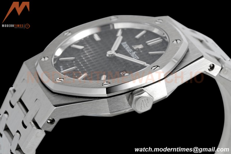 Audemars Piguet - Royal Oak Ladies 67650ST 33mm SS/SS Blk/Stk ZF Swiss Qtz