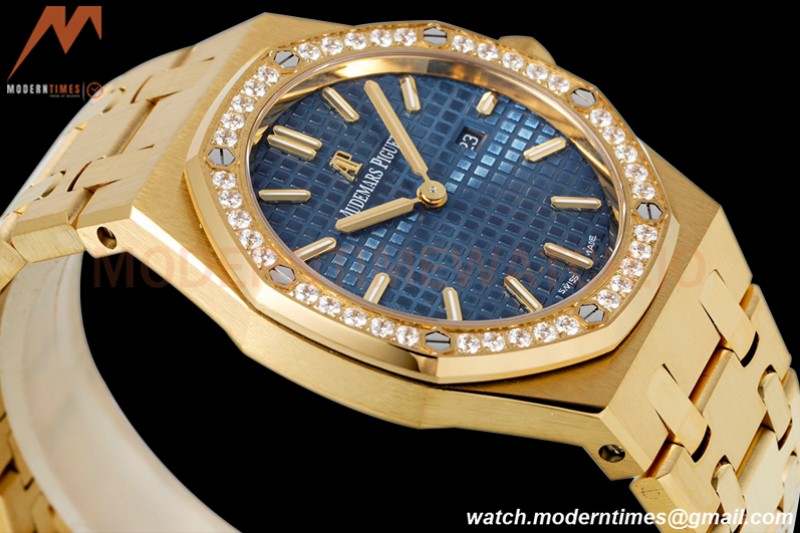 Audemars Piguet - Royal Oak Ladies 67651BA 33mm Dia YG/YG Blue/Stk ZF Swiss Qtz
