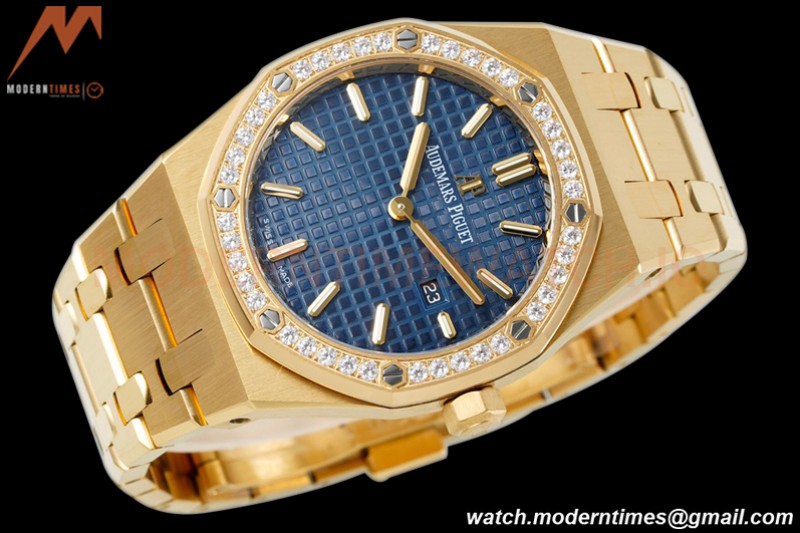 Audemars Piguet - Royal Oak Ladies 67651BA 33mm Dia YG/YG Blue/Stk ZF Swiss Qtz