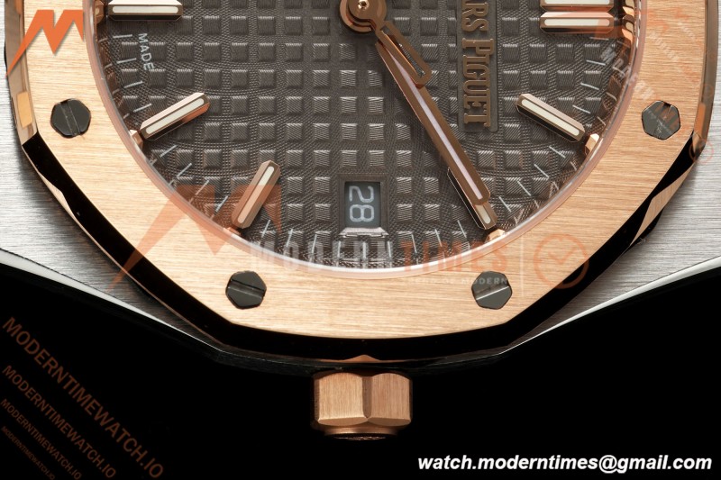 Audemars Piguet - Royal Oak Ladies 77450SR 34mm SS/RG Gray Dial 8F A5800