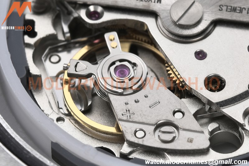 Tudor - Royal 28600 41mm SS/SS Silver/Dia/Rmn GDF MY8215