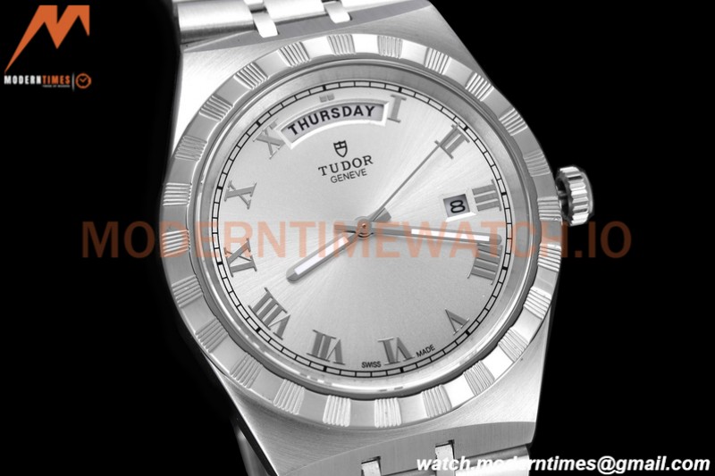 Tudor - Royal 28600 41mm SS/SS Silver/Rmn GDF MY8215