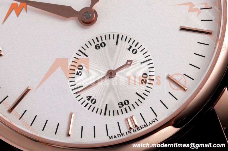 A. Lange & Söhne - Saxonia Thin Automatic 38.5mm RG/LE White F8F A2824