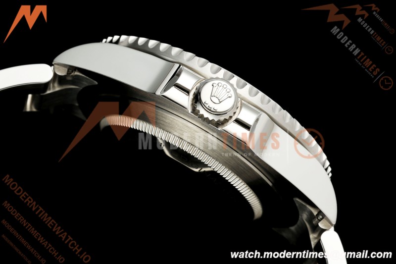 Rolex - Sea-Dweller 126600 43mm 904L Oys SS/SS Black RWF DD3235 Free Sprung | ロレックス シードゥエラー 126600 43mm 904L SS RW Factory DD3235ムーブメント ブラック文字盤 フリースプラング（Free Sprung）