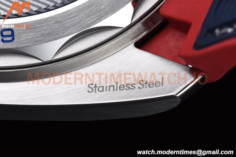 Omega - Seamaster 600m 43.5mm 36Th Americas Cup SS/RU White VSF A8900