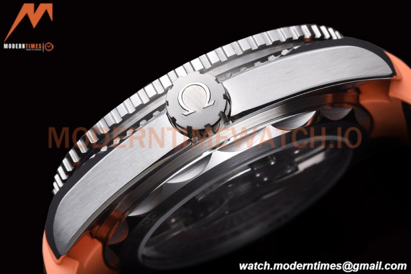 Omega - Seamaster Planet Ocean 600m 43.5mm SS/RU Black/Org VSF A8900