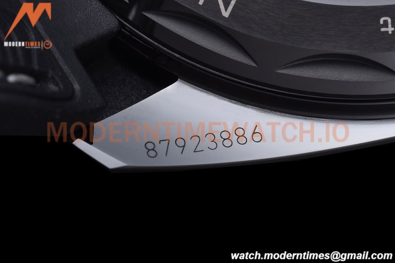 Omega - Seamaster Planet Ocean 600M 45.5mm Deep Black CER/NY Black VSF A8906